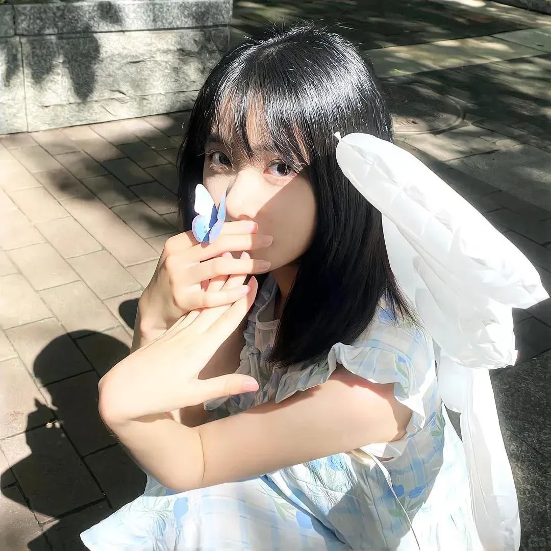 红墙绿瓦